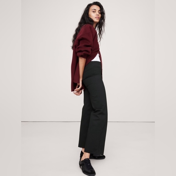 NWOT! Banana Republic Black Straight Everywhere Ponte Pant - Multiple - Picture 3 of 5